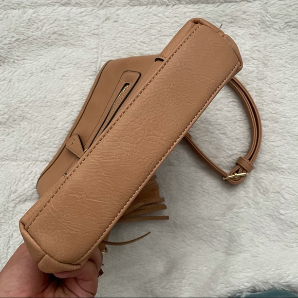 Marc New York tan purse - Picture 6 of 11